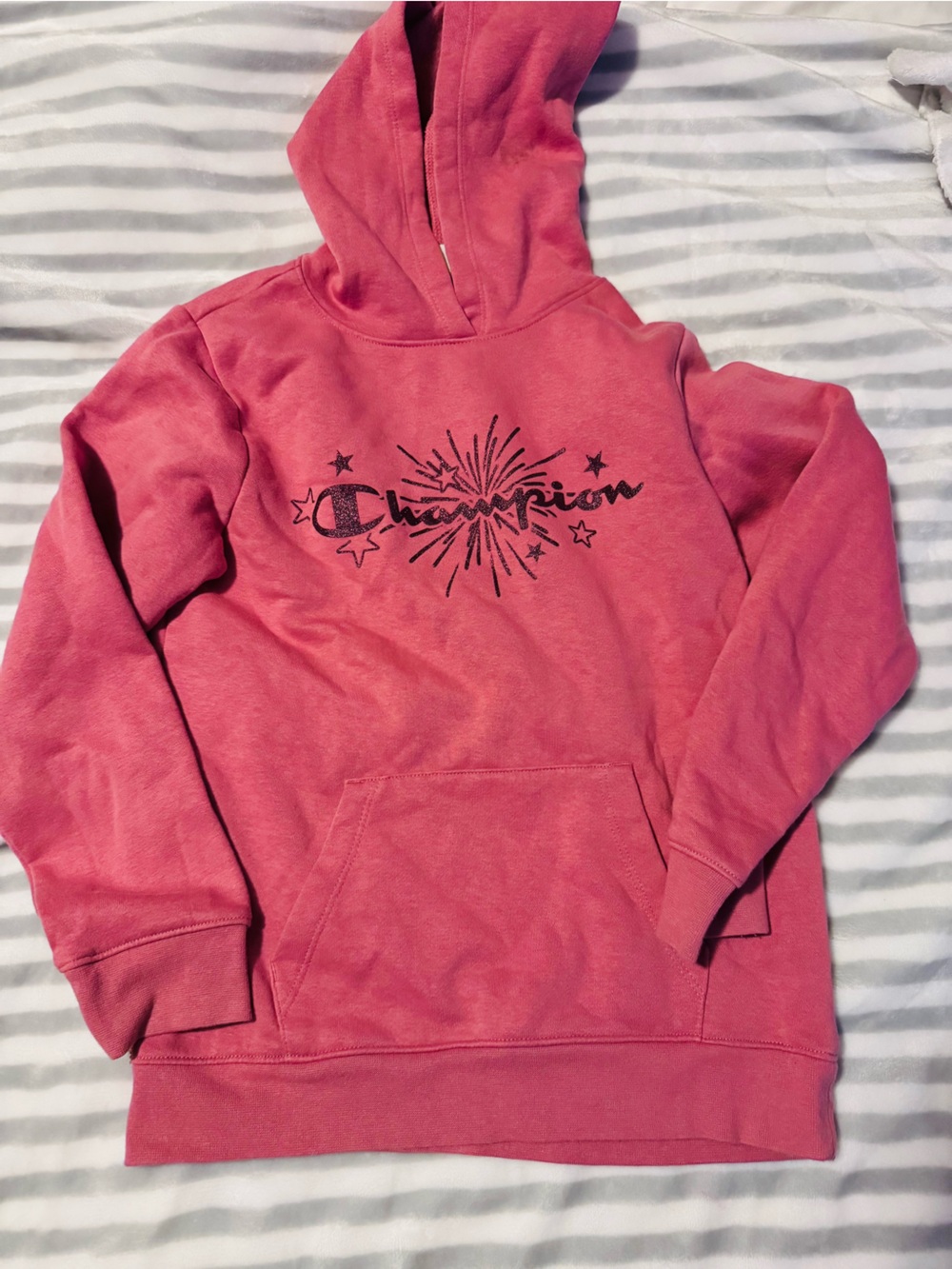 Champion Pink Graphic Pullover Hoodie with Starburst Logo